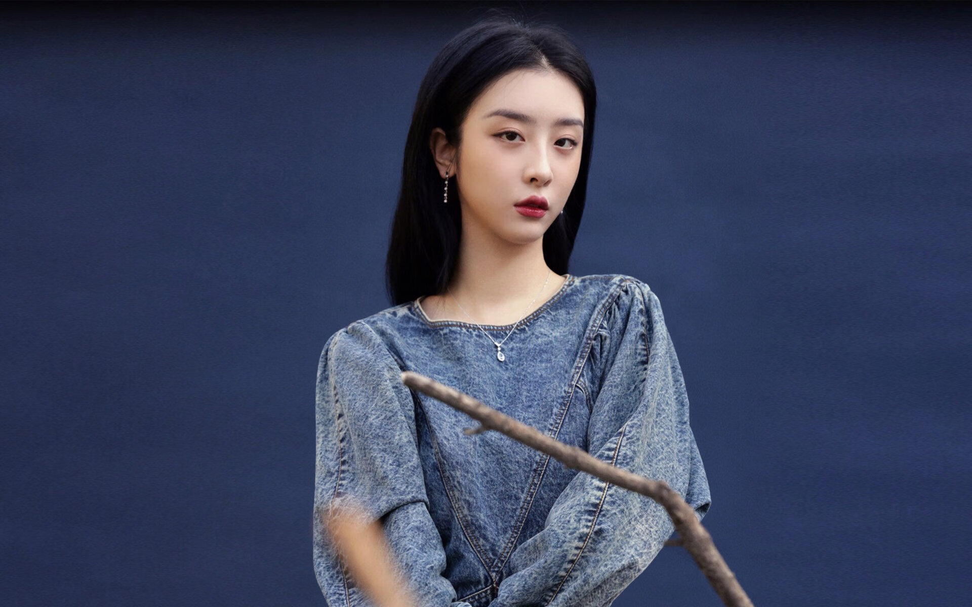 国足比赛失误前战术布置追踪分析,国足总结失败 低估对手