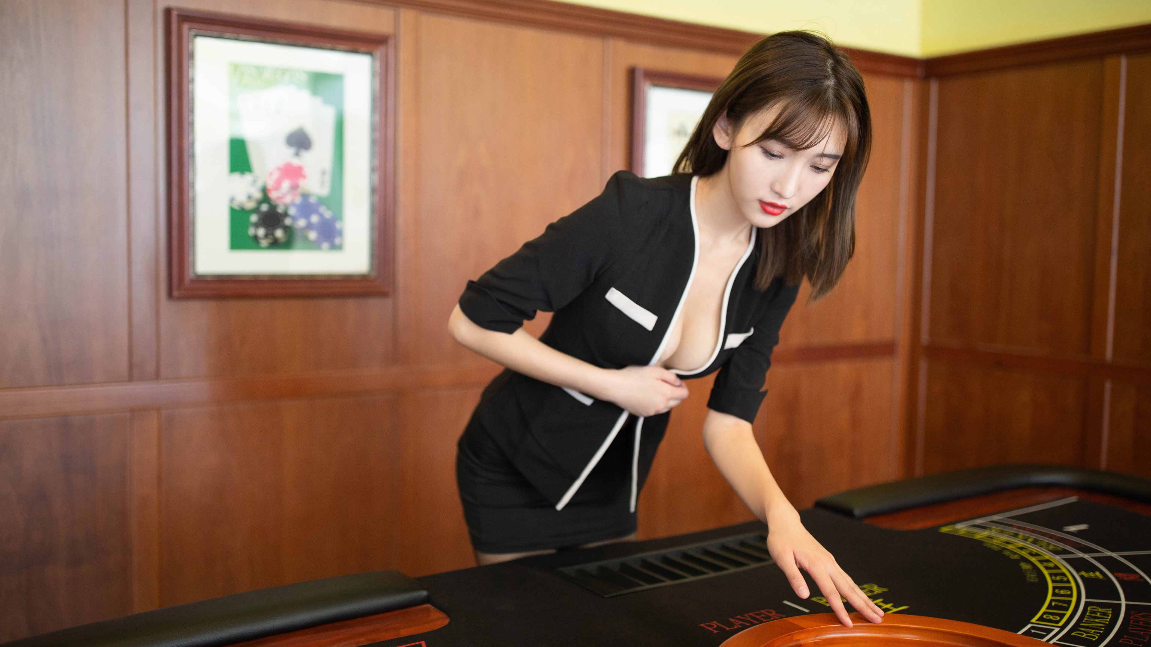 JIUYOU.COM-瑞典队乒乓战术：从防守反击到全面进攻，瑞典著名乒乓球有哪些选手